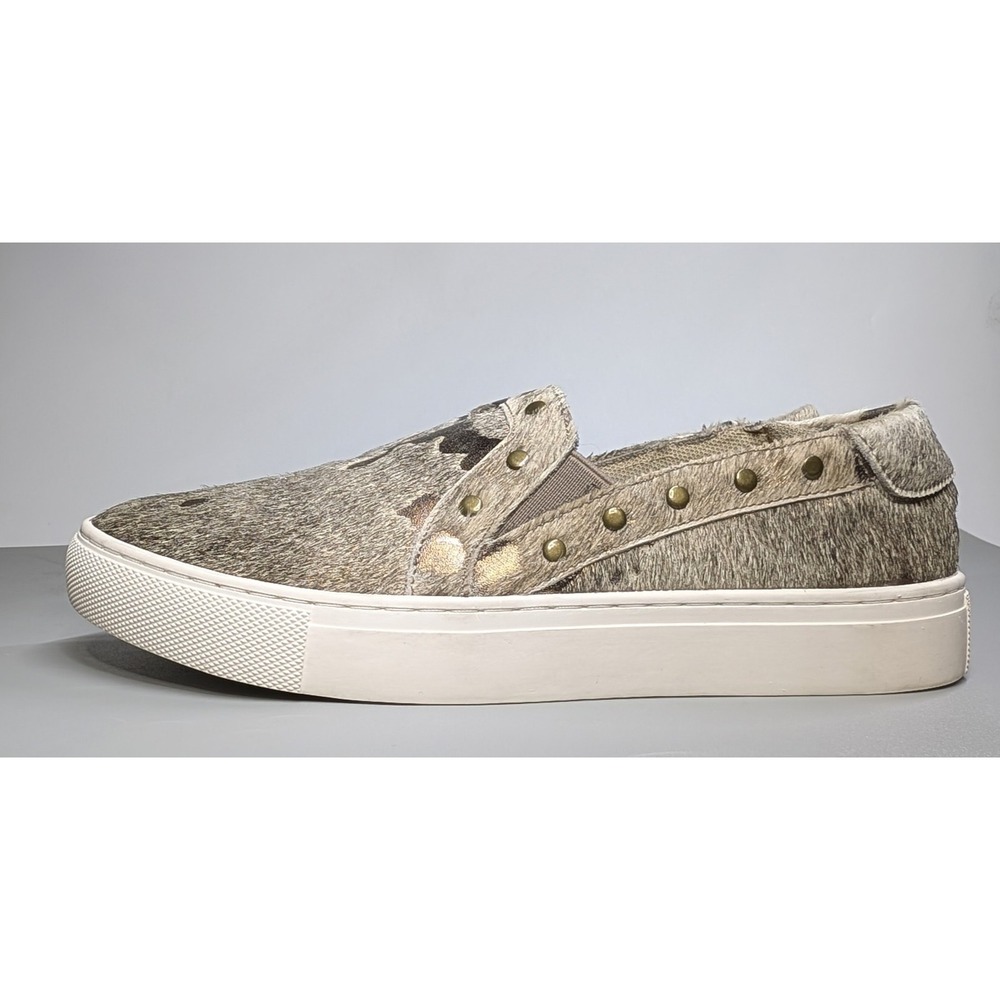 Boutique by Corkys Womens Pine Top Cow Hair-On Leather Sneakers 6 NIB